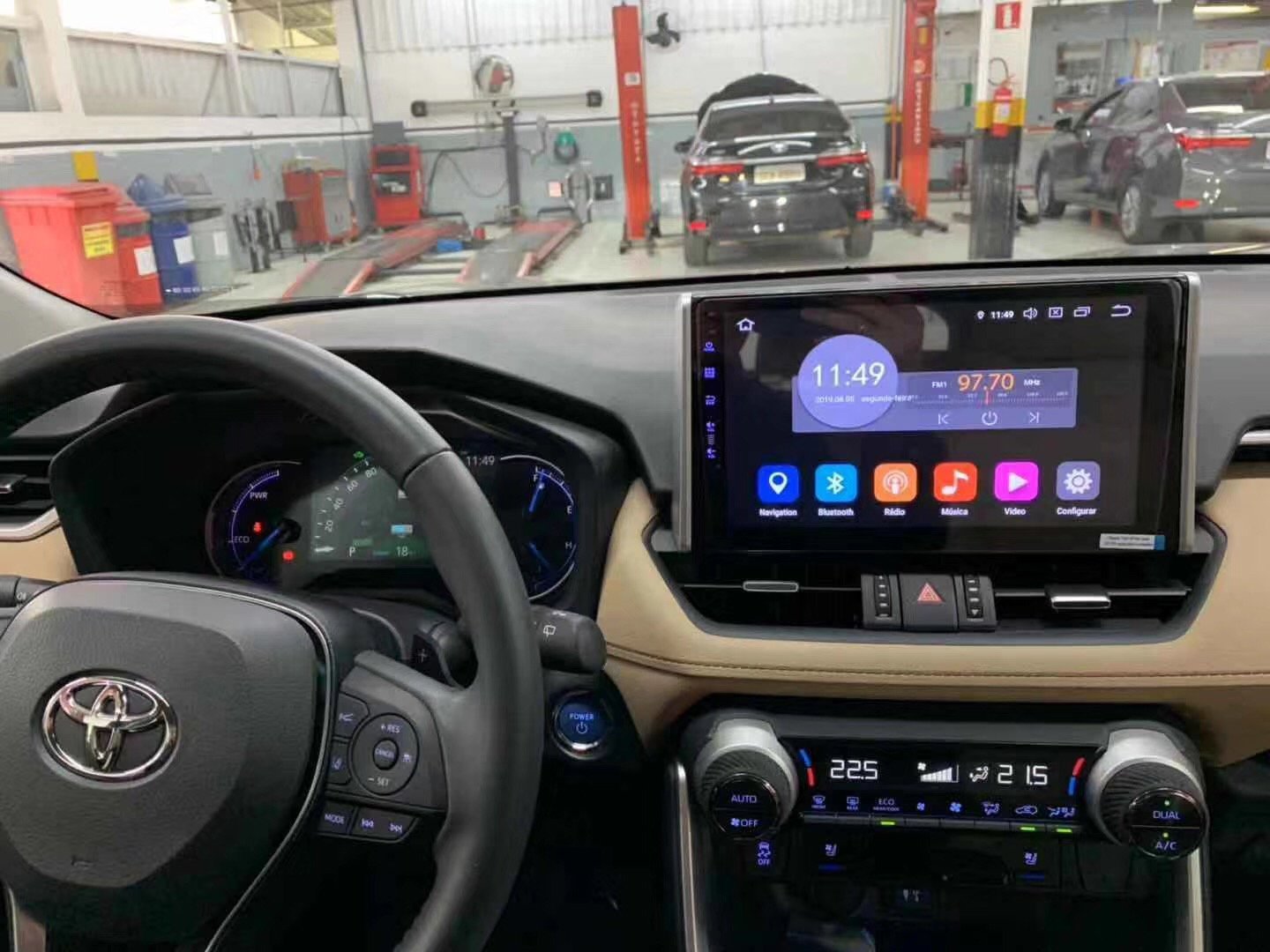 For 2018 2019 Toyota RAV4 RAV 4 4GB+32GB/64GB Android 9 10.1 Inch Touchscreen  Radio Bluetooth GPS Navigation Head Unit Stereo - CARSOLL