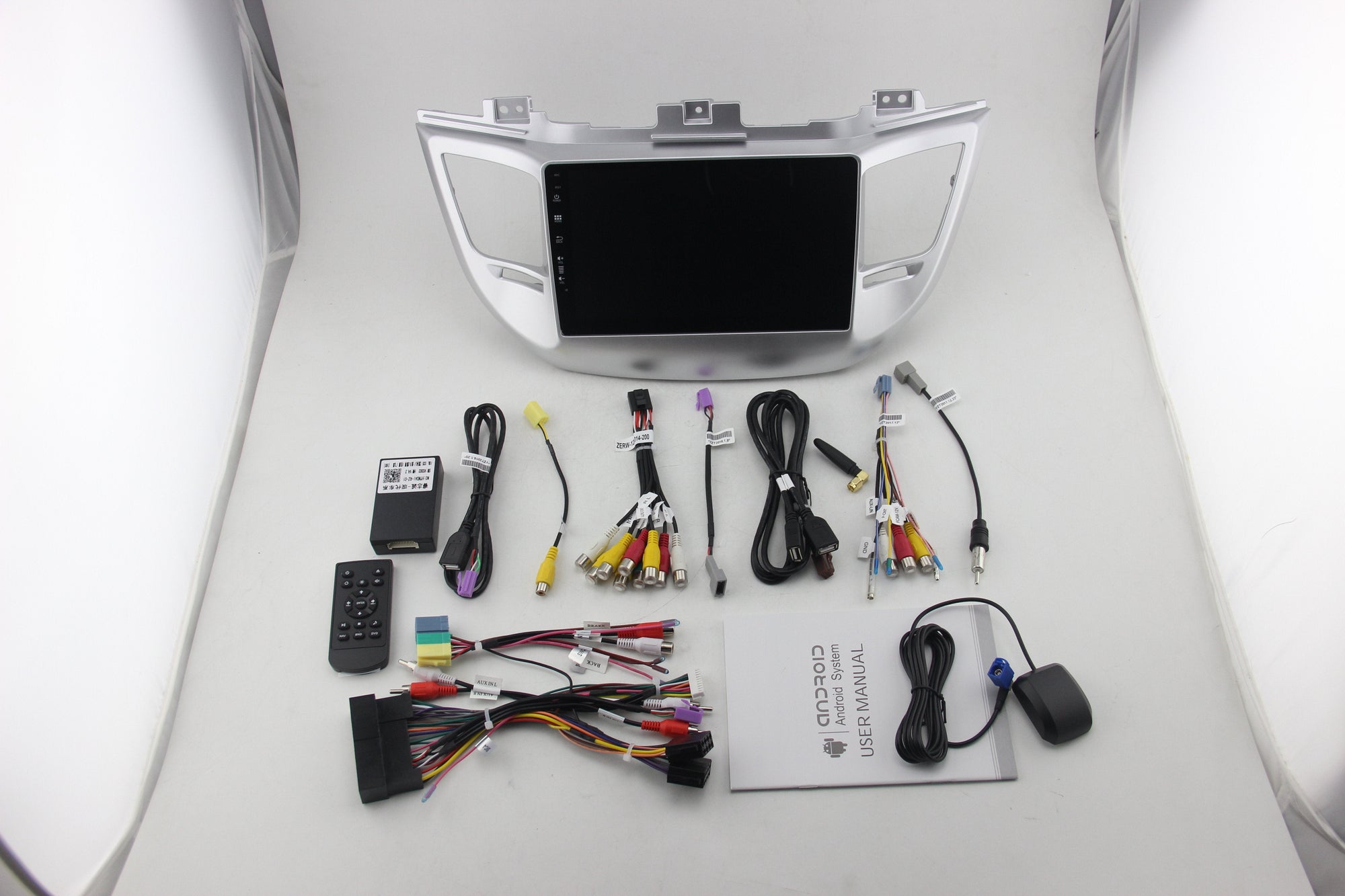 For Hyundai IX35 / Tucson 2016-2018 4GB+32GB Android 8 9 Inch Touchscreen Radio Bluetooth GPS Navigation Head Unit Stereo - CARSOLL